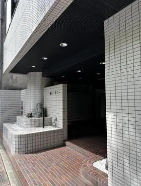 錦ハーモニーの外観