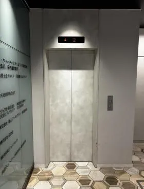 アーク錦ビルディングの外観