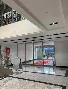 さくらＨｉｌｌｓ　ＮＩＳＨＩＫＩ　Ｐｌａｔｉｎｕｍ　Ｒｅｓｉｄｅｎｃｅビル(さくらヒルズニシキプラチナムレジデンスビル)の外観