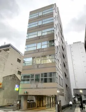 伏見スクエアの外観