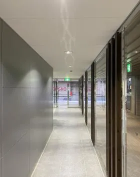 伏見スクエアの外観