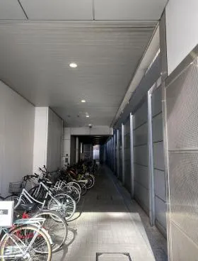 栄パークサイドプレイスの外観