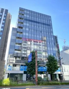栄パークサイドプレイスの外観