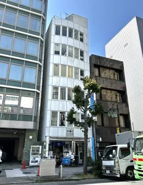 アースホーム錦の外観