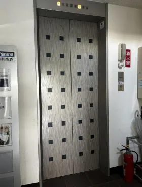 アースホーム錦の外観