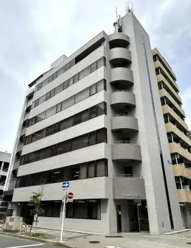 丸の内和波の外観