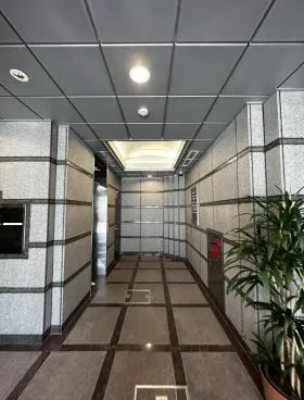 服部の外観