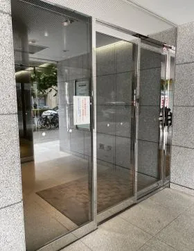 合人社名古屋丸の内の外観