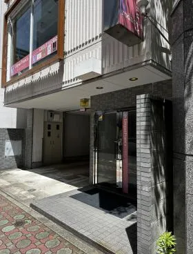 三晃社別館の外観