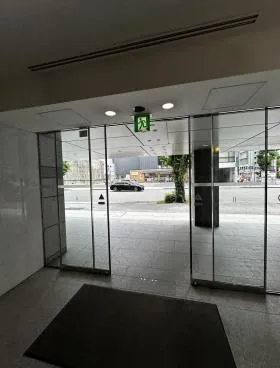 丸の内プラザの外観