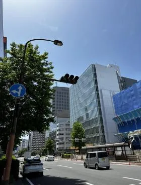 法研中部の外観
