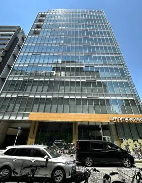いちご丸の内の外観