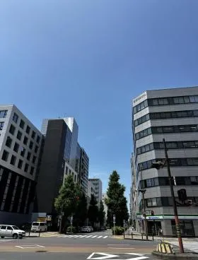 ナカトウ丸の内の外観