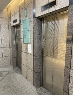 丸の内伏見通の外観