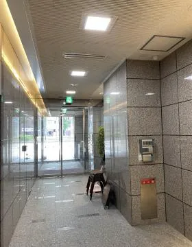 丸の内伏見通の外観