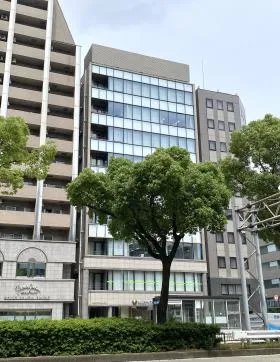 丸の内伏見通の外観
