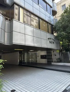 リバーパーク丸の内の外観