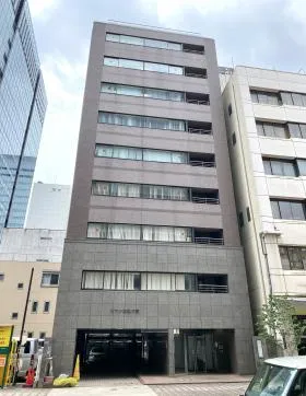 オアシス丸の内の外観