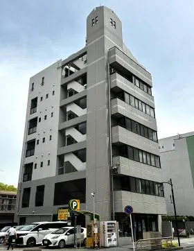 新村上の外観