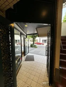 秀光堂本館の外観