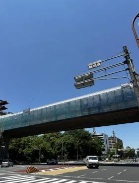 ロイヤルセッションズの外観