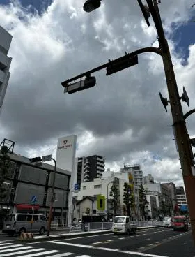 赤門通の外観