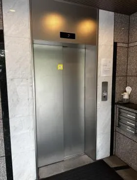 アルティメイト矢場町の外観