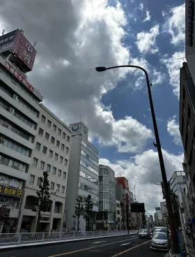 ＳＨＩＮＢＩ(シンビ)の外観