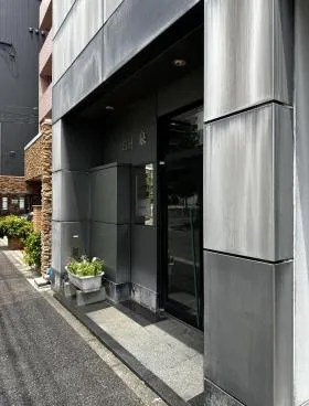 ＩＳＨ泉ビル(アイエスエイチ泉ビル)の外観