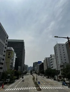 泉ファーストスクエアの外観