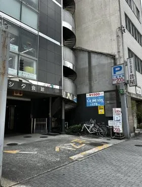 ヒシタ会館の外観