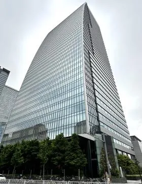 名古屋ルーセントタワーの外観