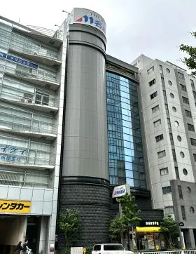 名進研の外観