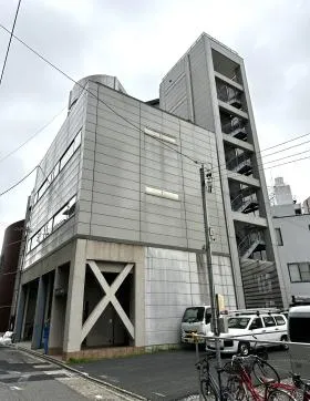 富士工名駅の外観