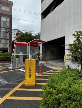 大都名駅の外観