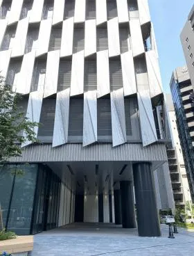 大阪梅田ツインタワーズ・サウスの外観