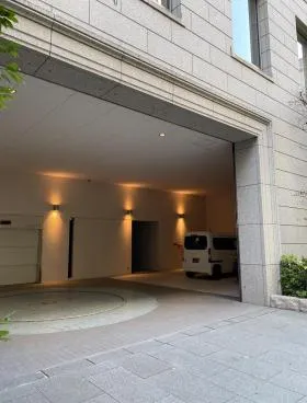 淀屋橋フレックスタワーの外観
