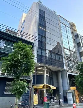 平一の外観