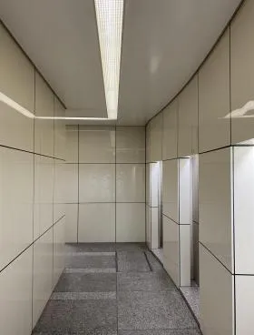 平一の外観
