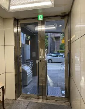 平一の外観