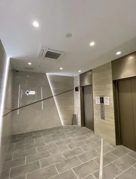 ステラ淀屋橋の外観