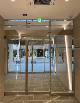 ステラ淀屋橋の外観