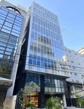 瓦町スクエアの外観