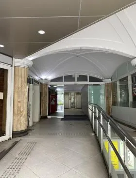 アソルティ本町の外観