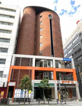 アソルティ本町の外観