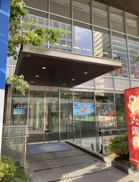 三甲大阪本町の外観