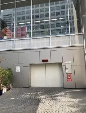 三甲大阪本町の外観
