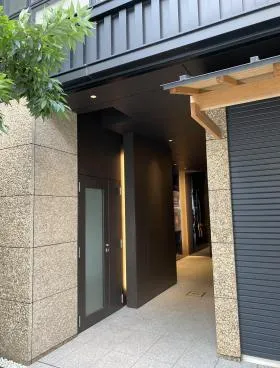 プラチナ御堂筋本町の外観