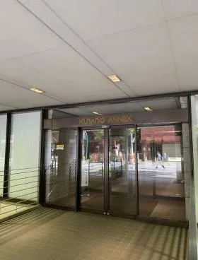 クラボウアネックスの外観