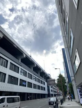 センバフロントの外観
